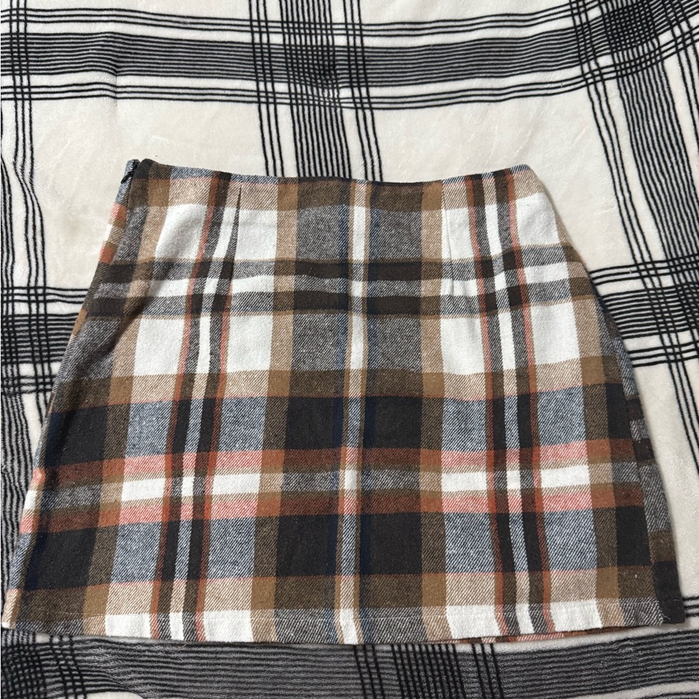 SHEIN Checkered Mini Skirt in Brown and White